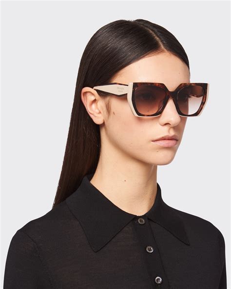 Opaque Gradient Dark Brown Lenses Sunglasses With Prada 